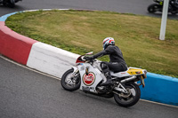 enduro-digital-images;event-digital-images;eventdigitalimages;mallory-park;mallory-park-photographs;mallory-park-trackday;mallory-park-trackday-photographs;no-limits-trackdays;peter-wileman-photography;racing-digital-images;trackday-digital-images;trackday-photos